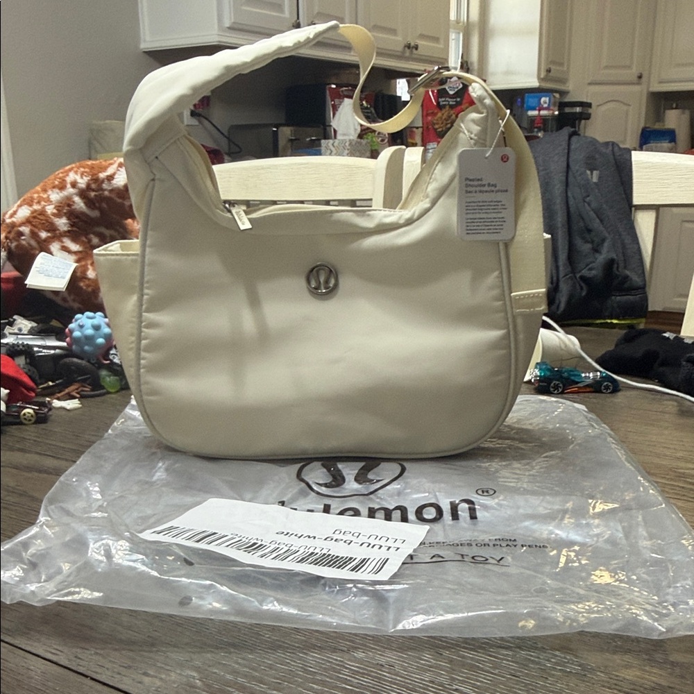 lululemon athletica Cream/Silver City Essentials Shoulder Bag 4L